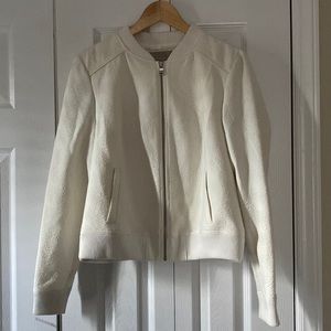 Banana Republic Bomber style cream jacket with sip front. Size medium.